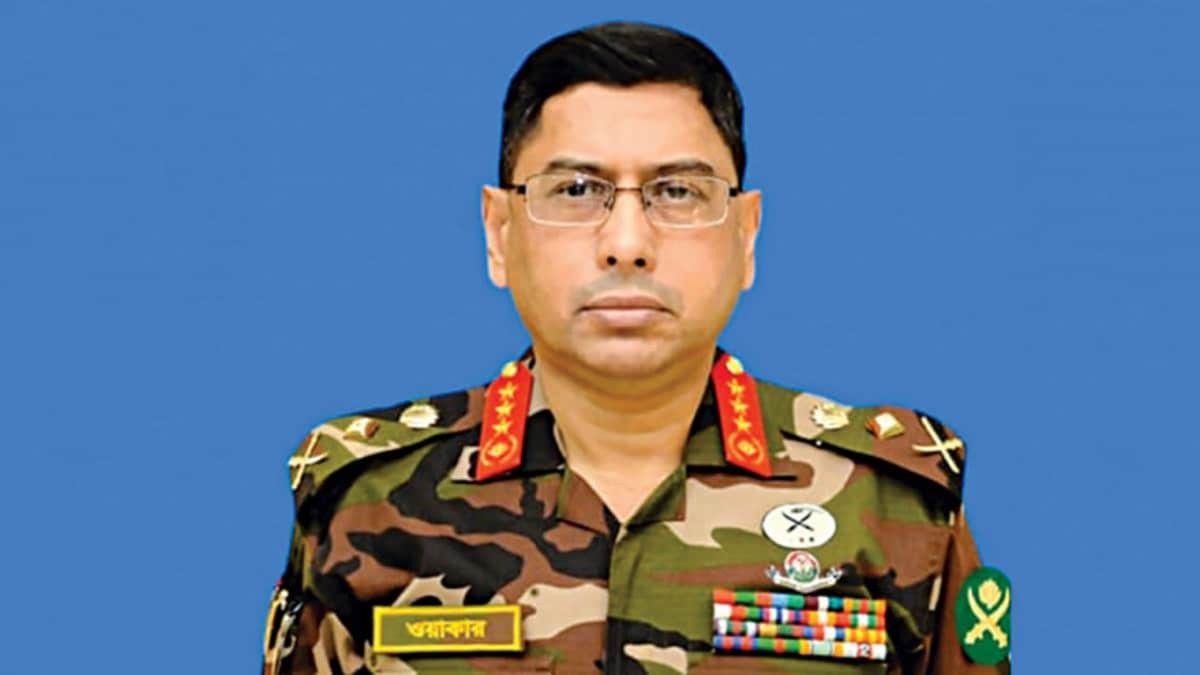 যে কারণে ওয়াকার কোনও বাল ছিড়তে পারবে না ।